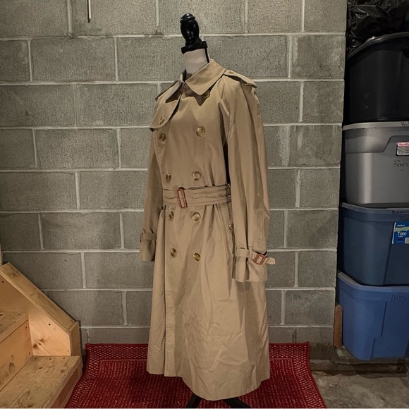 Burberry trench coat - Picture 4 of 15